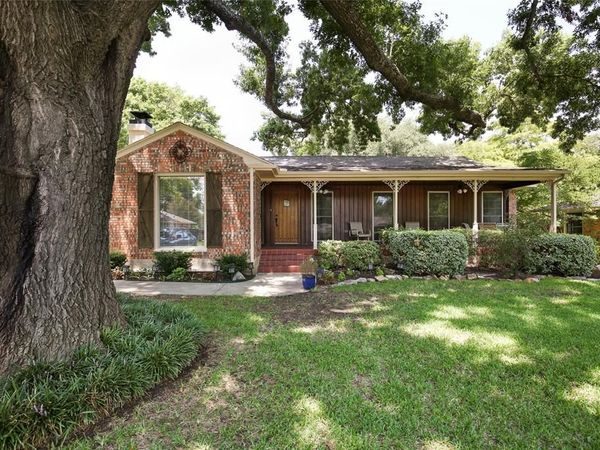 6561 Axton Lane, Dallas, TX 75214