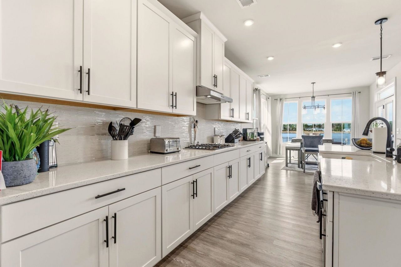 446 Indigo Bay Circle Photo 8