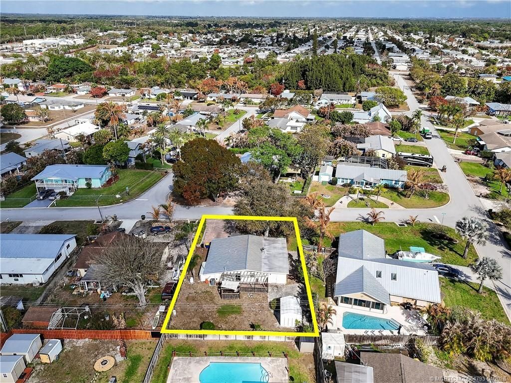 7408 SE Bruce Terrace, Hobe Sound, FL 33455 Photo