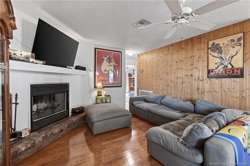 7408 SE Bruce Terrace, Hobe Sound, FL 33455 Photo