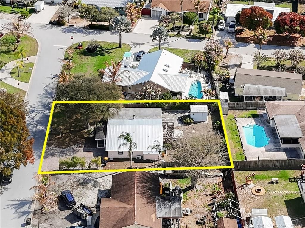 7408 SE Bruce Terrace, Hobe Sound, FL 33455 Photo