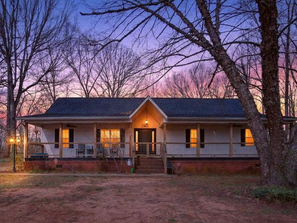 333 Windsong Drive, LaFayette, GA 30728