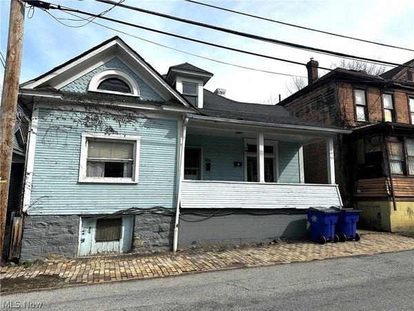 233 W Ninth Street, Unit 2, East Liverpool, OH 43920