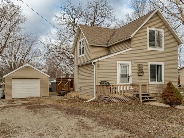 305 1st Avenue NW, Dodge Center, MN 55927