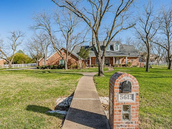 5615 Equestrian Court, Granbury, TX 76049