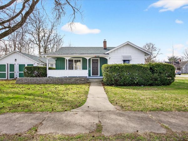 255 Harrah Street, Worthington, IN 47471