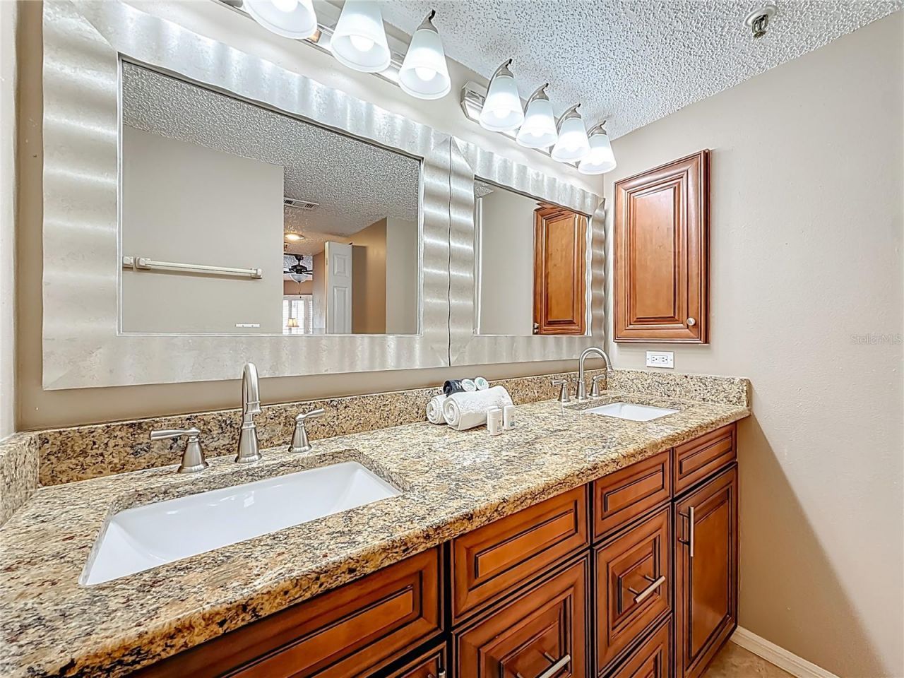 18400 Gulf Boulevard, Unit 1312, Indian Shores, FL 33785 Photo