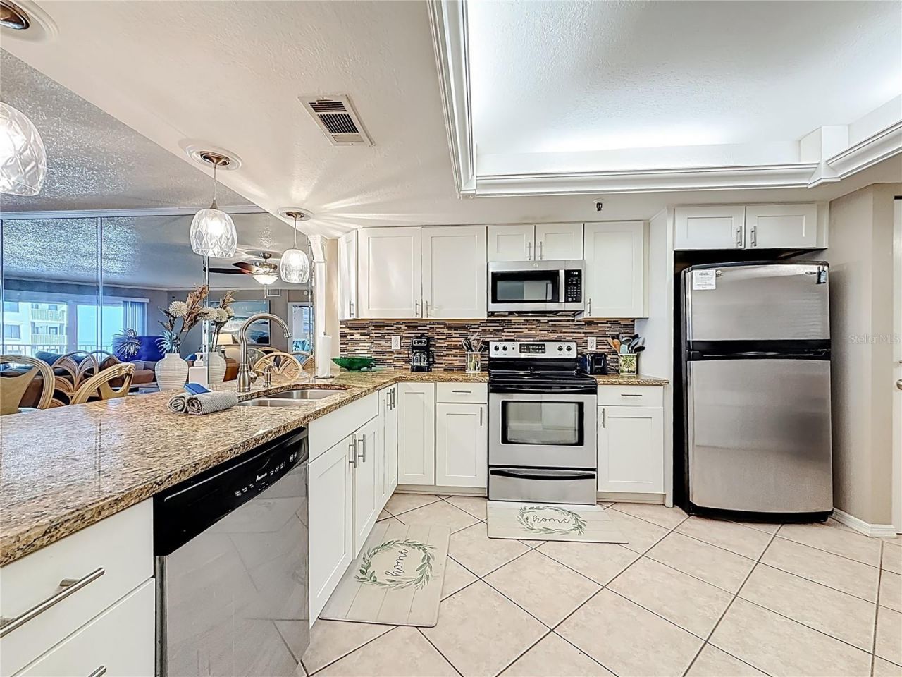 18400 Gulf Boulevard, Unit 1312, Indian Shores, FL 33785 Photo