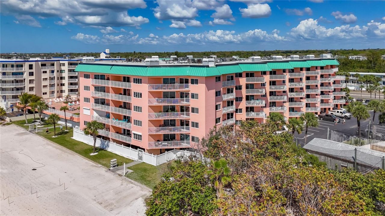 18400 Gulf Boulevard, Unit 1312, Indian Shores, FL 33785 Photo