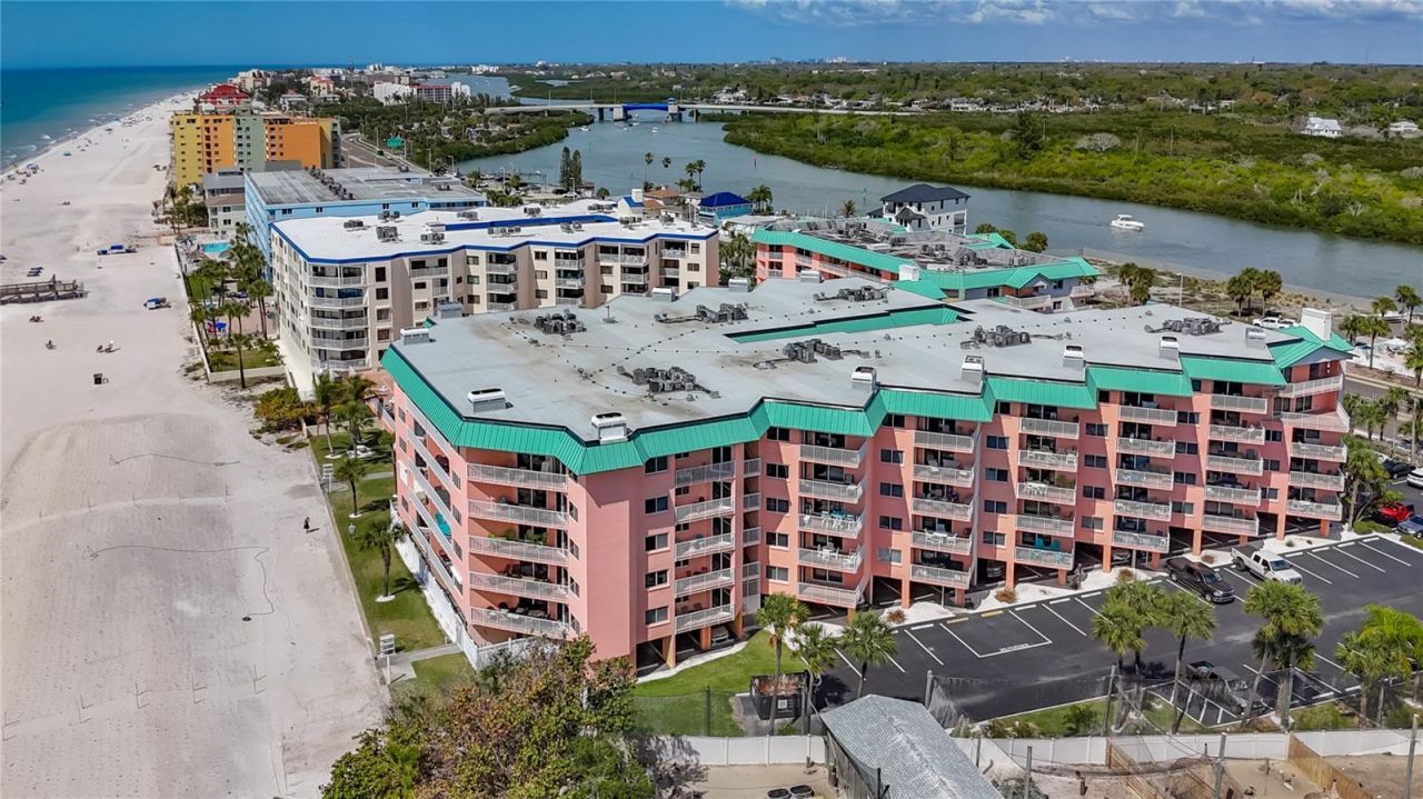 18400 Gulf Boulevard, Unit 1312, Indian Shores, FL 33785 Photo