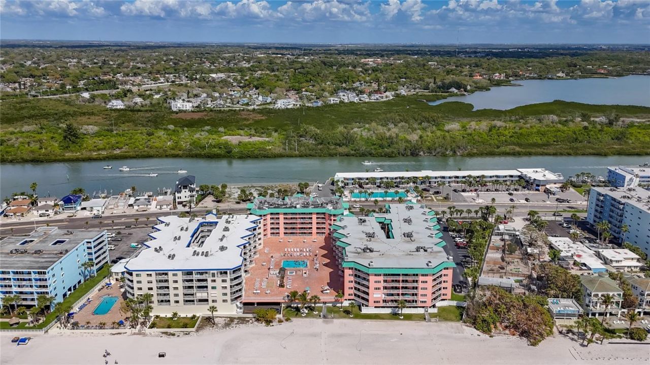 18400 Gulf Boulevard, Unit 1312, Indian Shores, FL 33785 Photo