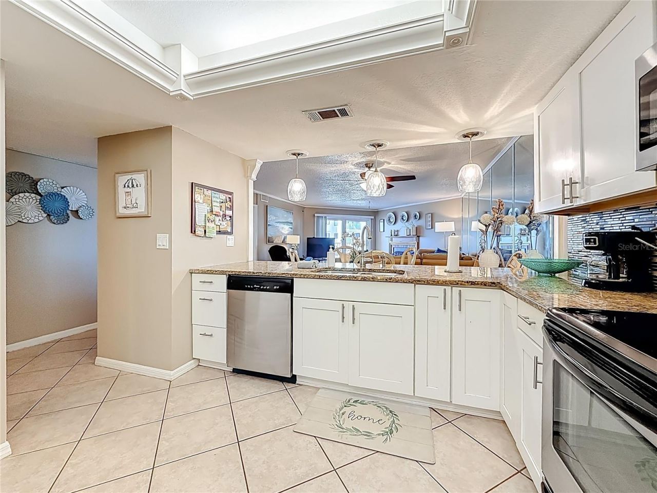 18400 Gulf Boulevard, Unit 1312, Indian Shores, FL 33785 Photo