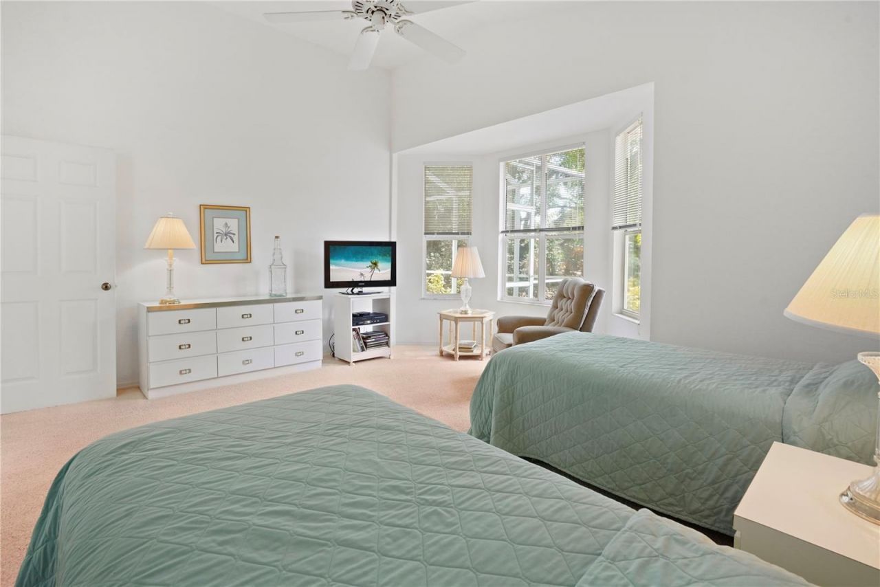 7909 Hampton Court, University Park, FL 34201 Photo