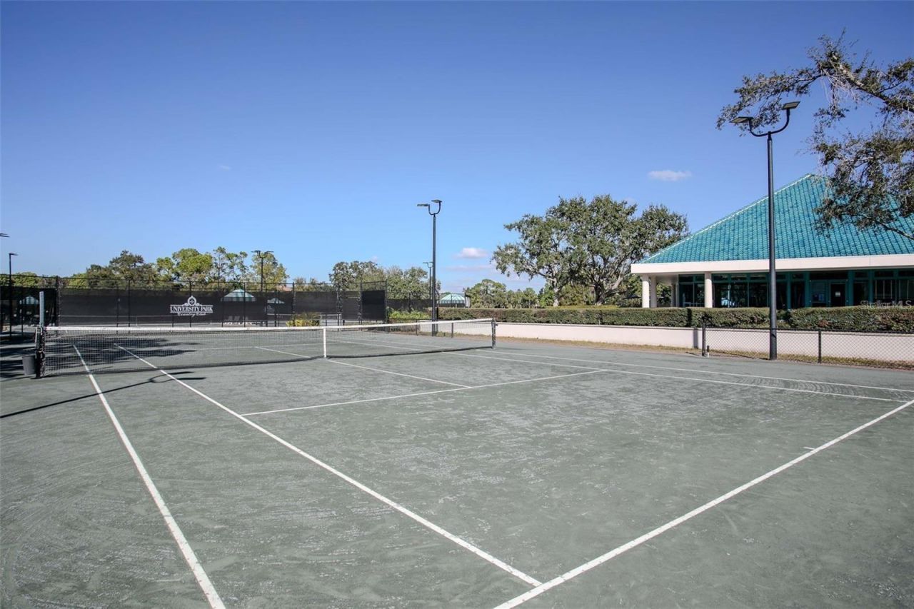 7909 Hampton Court, University Park, FL 34201 Photo