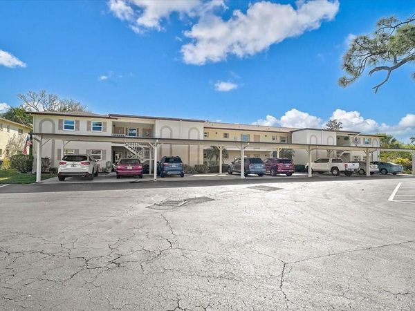 2875 SWIFTON DRIVE , Unit 58, SARASOTA, FL 34231