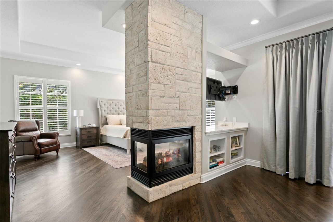 16204 Sierra De Avila, Tampa, FL 33613 Photo