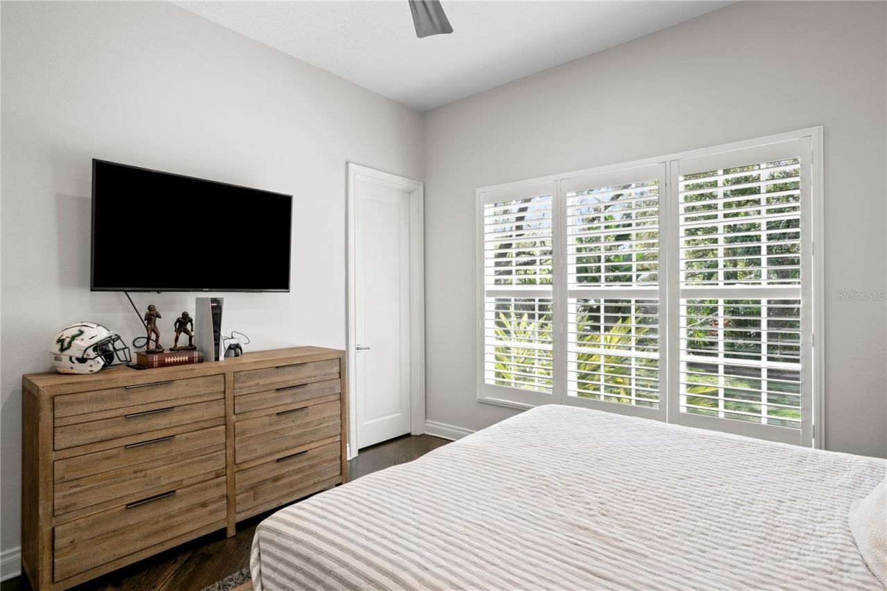 16204 Sierra De Avila, Tampa, FL 33613 Photo