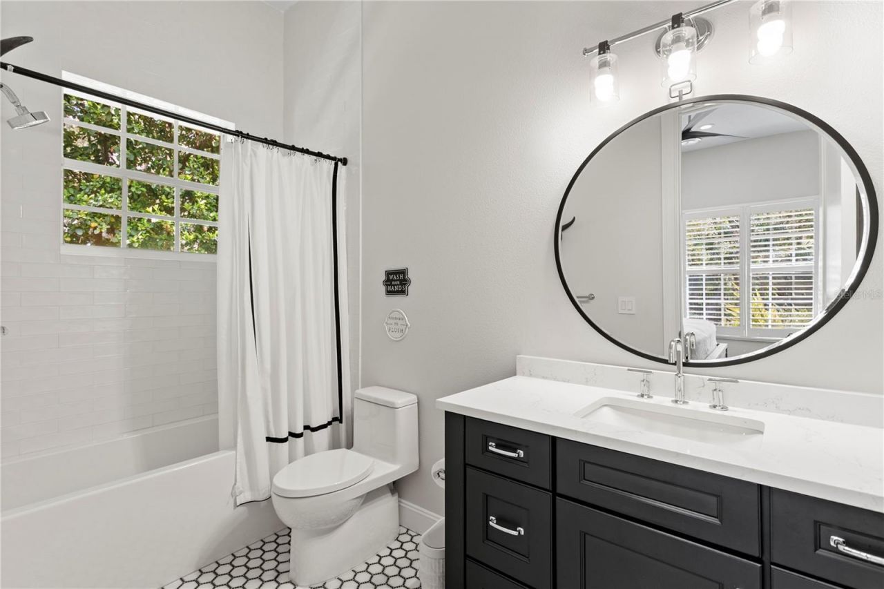 16204 Sierra De Avila, Tampa, FL 33613 Photo