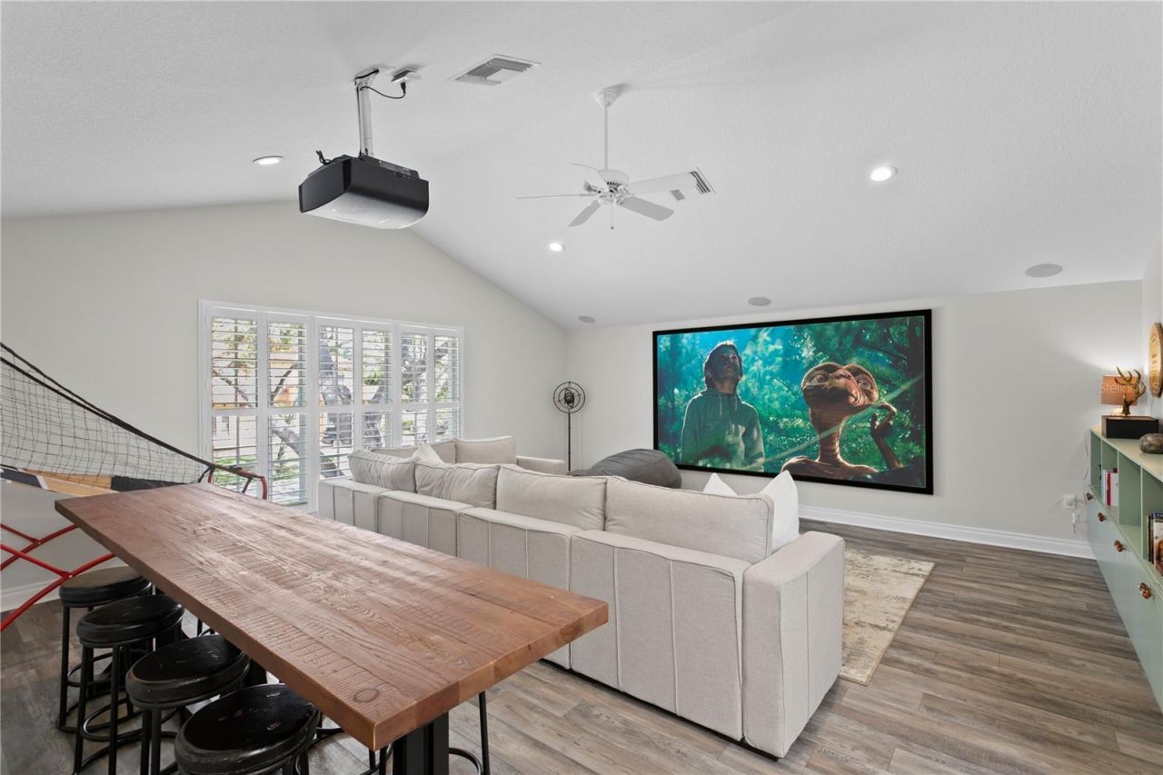 16204 Sierra De Avila, Tampa, FL 33613 Photo