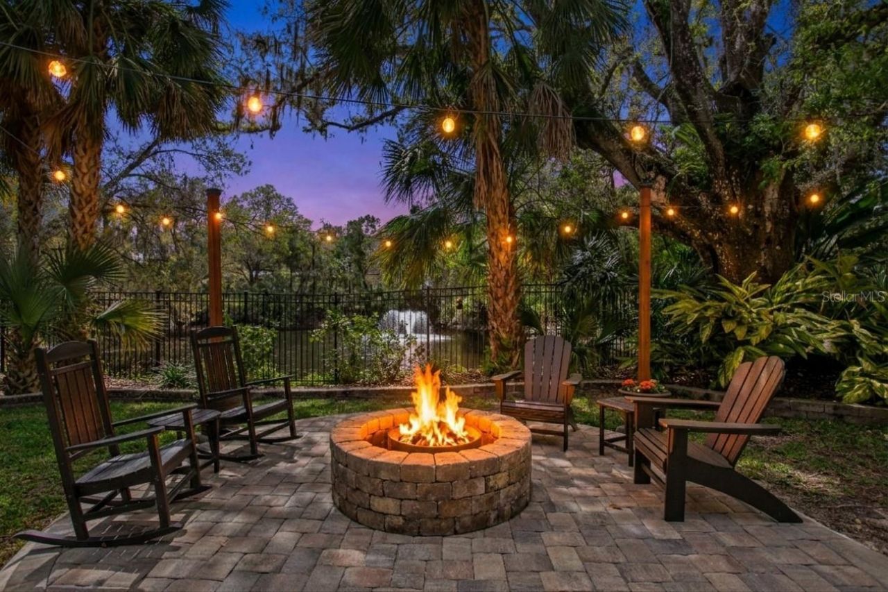 16204 Sierra De Avila, Tampa, FL 33613 Photo