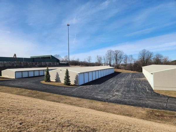 7579 Friendly DRIVE, Kewaskum, WI 53040