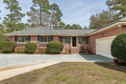 207 Cooper Drive photo 4