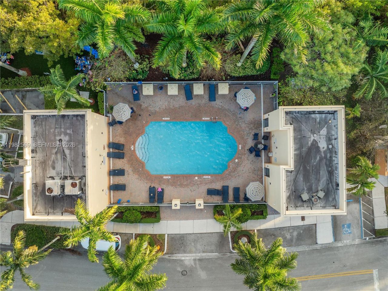 10242 NW 7th St, Unit 209, Miami, FL 33172 Photo