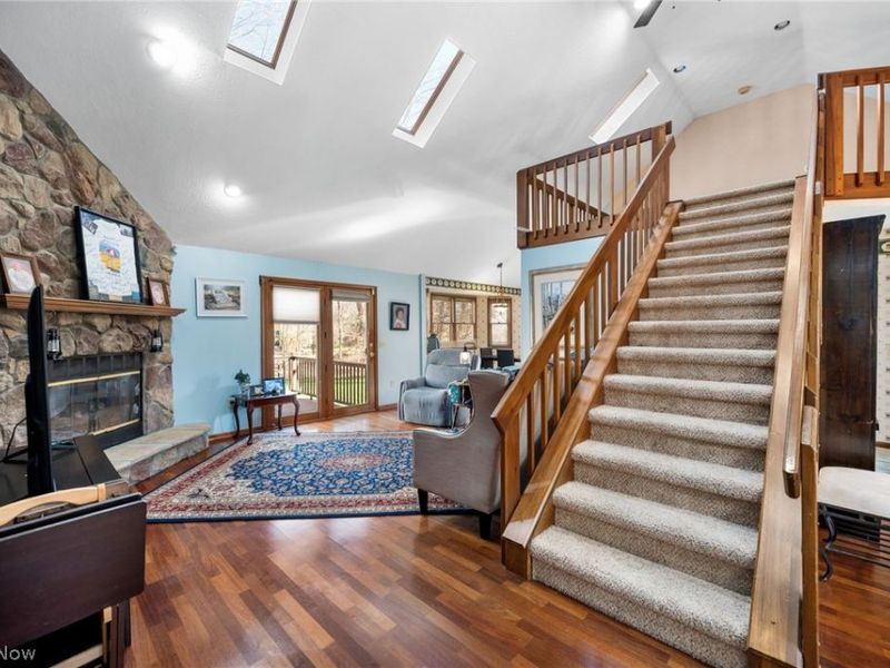 36080 Maple Drive, North Ridgeville, OH 44039 Photo 2