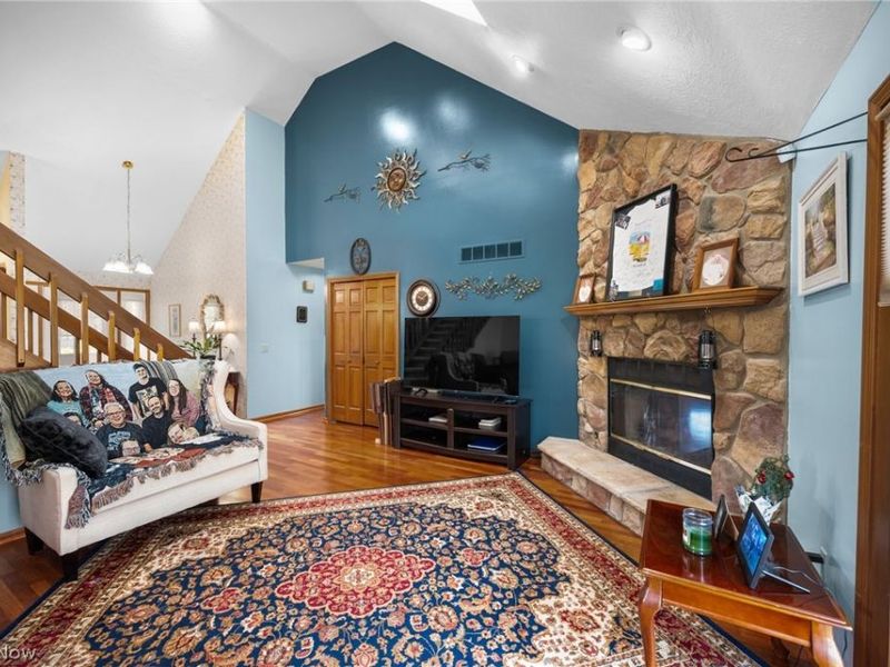 36080 Maple Drive, North Ridgeville, OH 44039 Photo 3