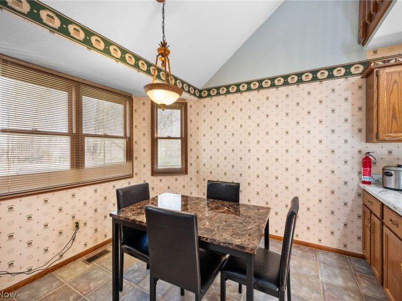 36080 Maple Drive, North Ridgeville, OH 44039 Photo 9
