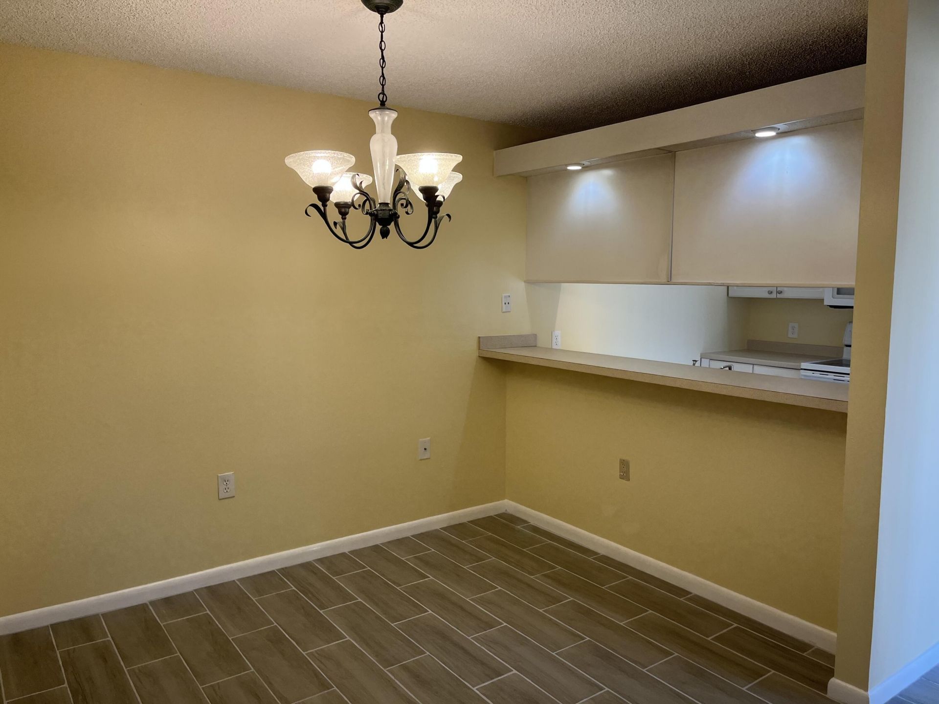 621 6th Way, West Palm Beach, FL 33407 Photo