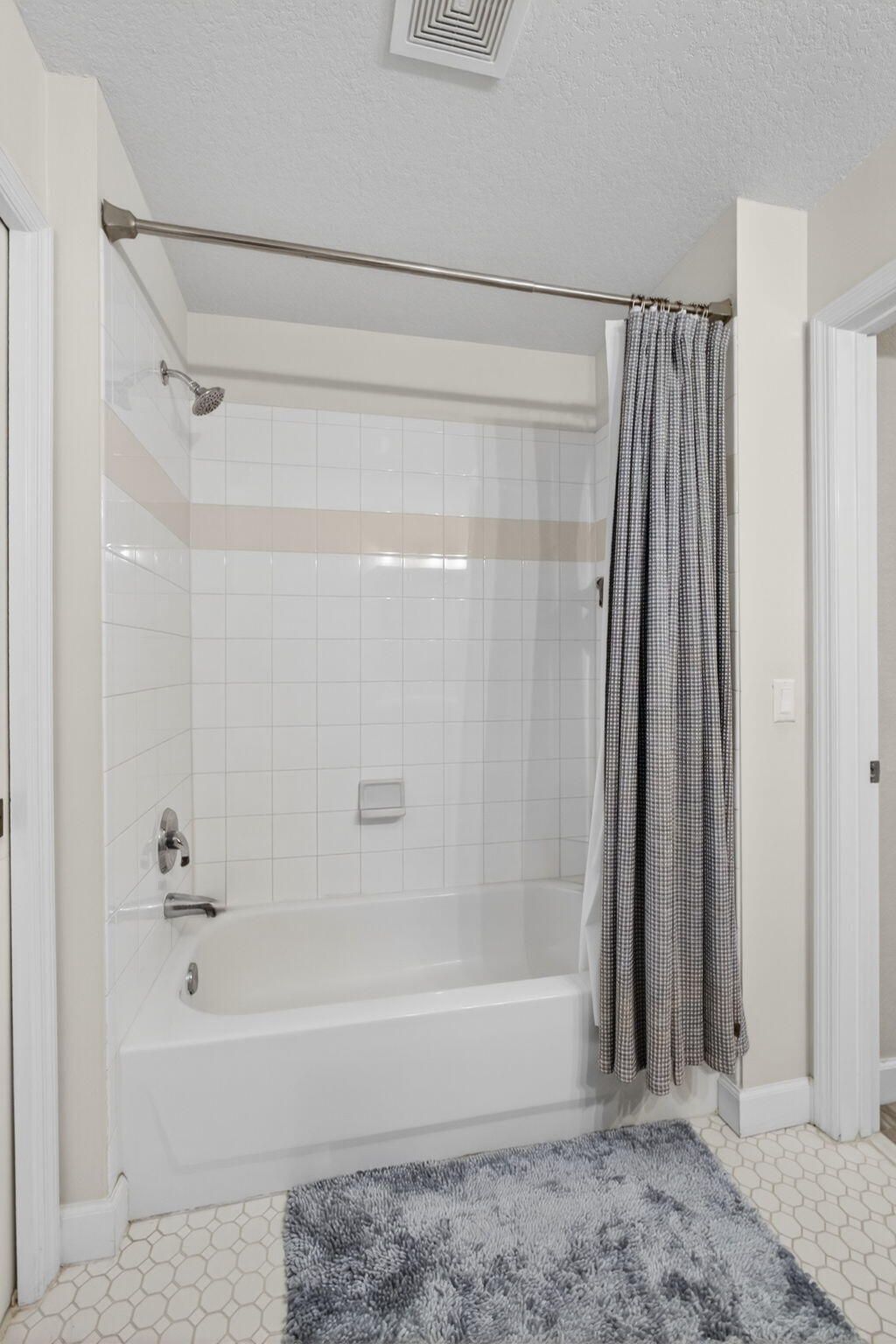 11028 Legacy Drive, Unit 302, Palm Beach Gardens, FL 33410 Photo