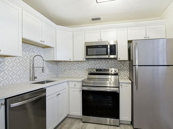 44 Vista Gardens Trail, Unit 106, Vero Beach, FL 32962