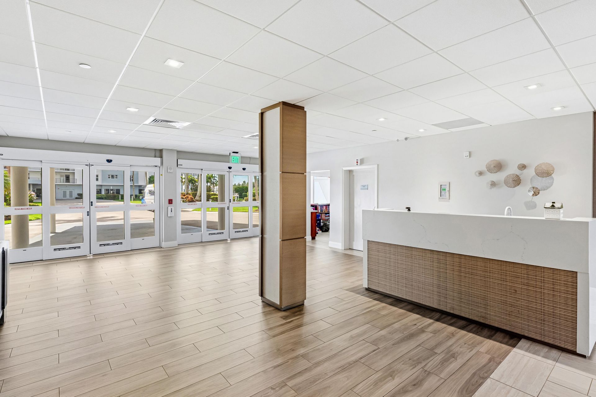 200 Macfarlane Drive, Unit N-406, Delray Beach, FL 33483 Photo