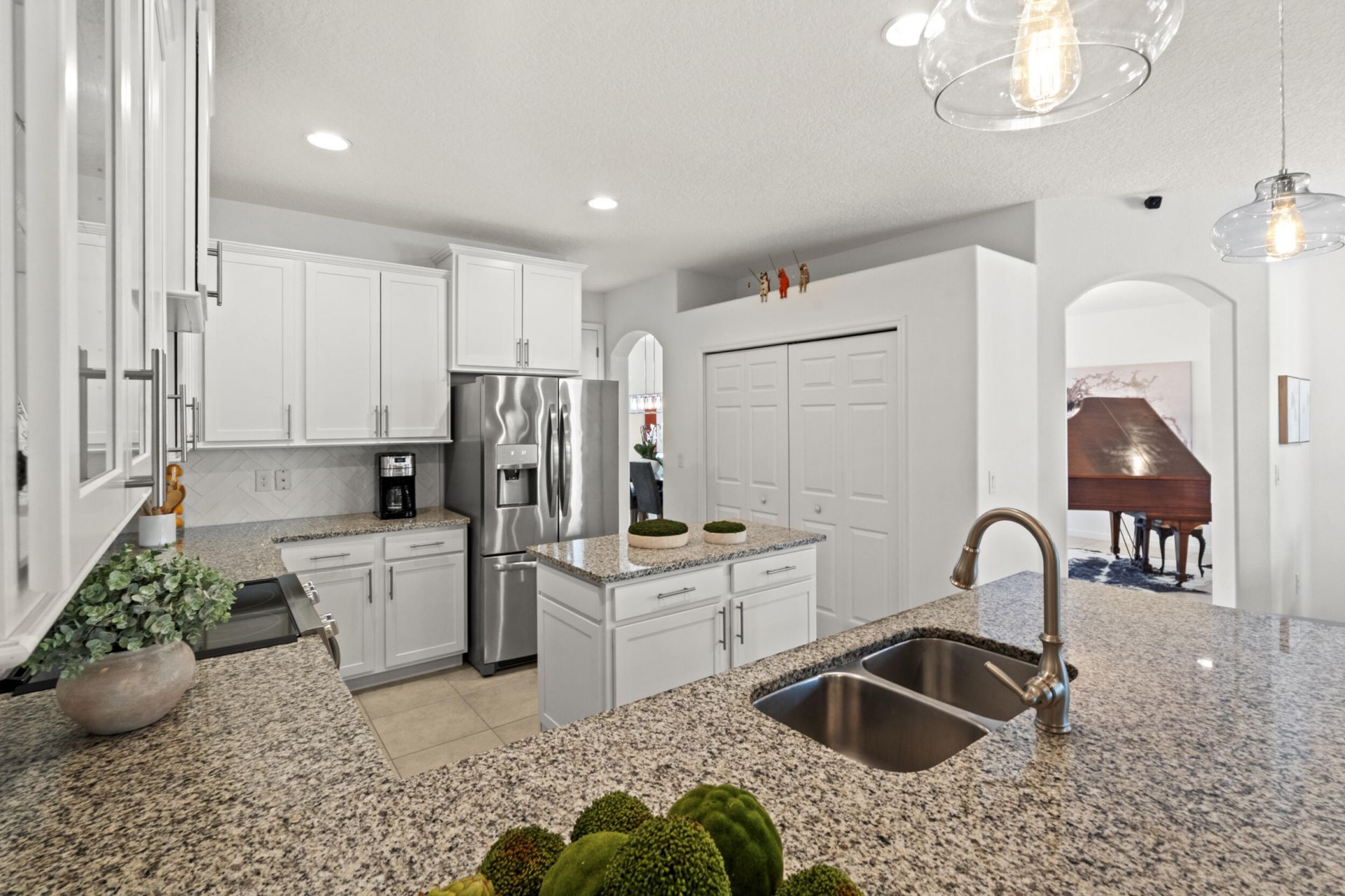 12150 SW Aventino Drive, Port Saint Lucie, FL 34987 Photo