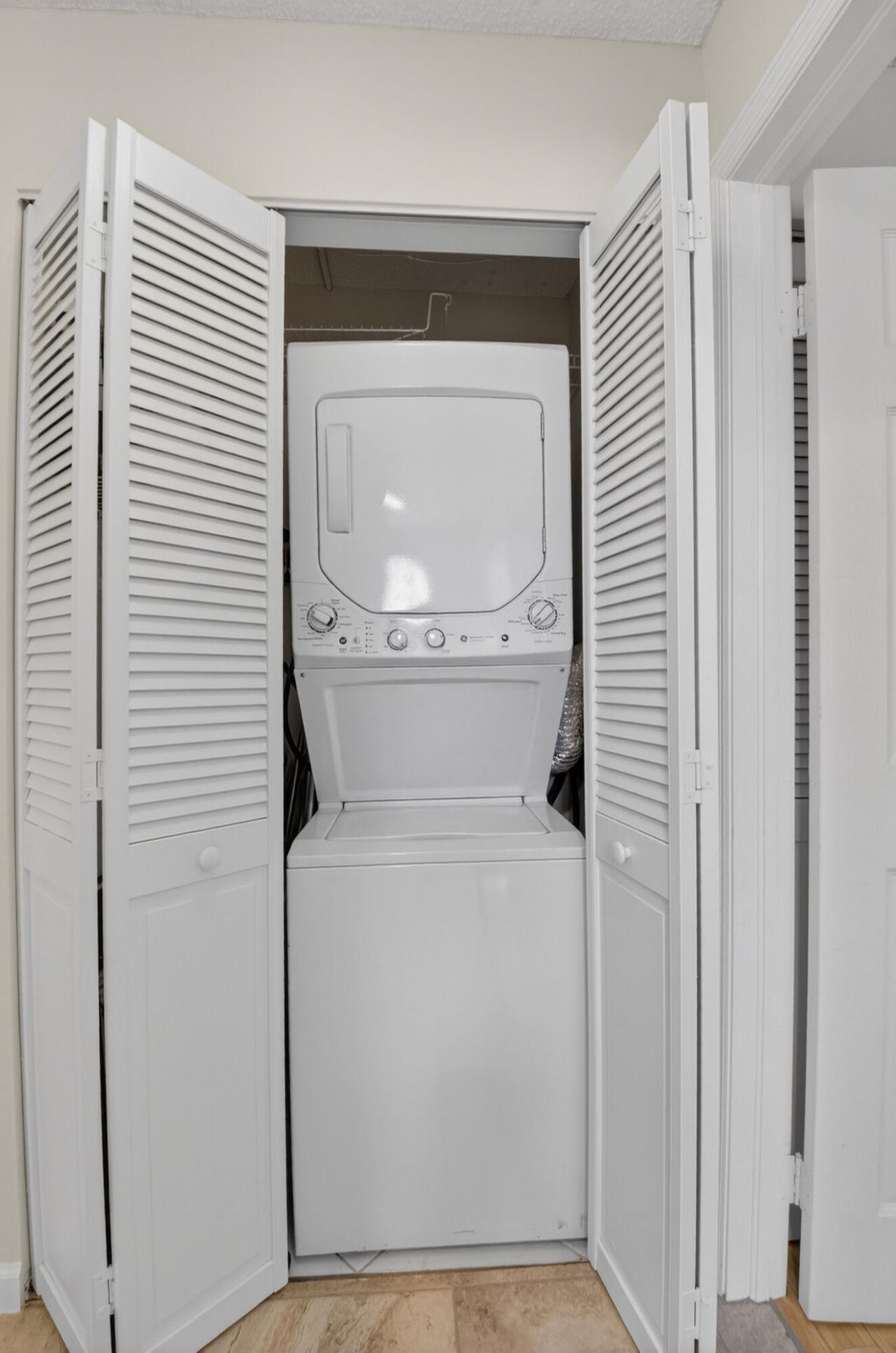 6658 Via Regina, Unit 10, Boca Raton, FL 33433 Photo