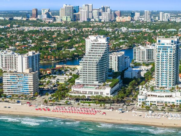 3101 Bayshore Drive, Unit 2105, Fort Lauderdale, FL 33304