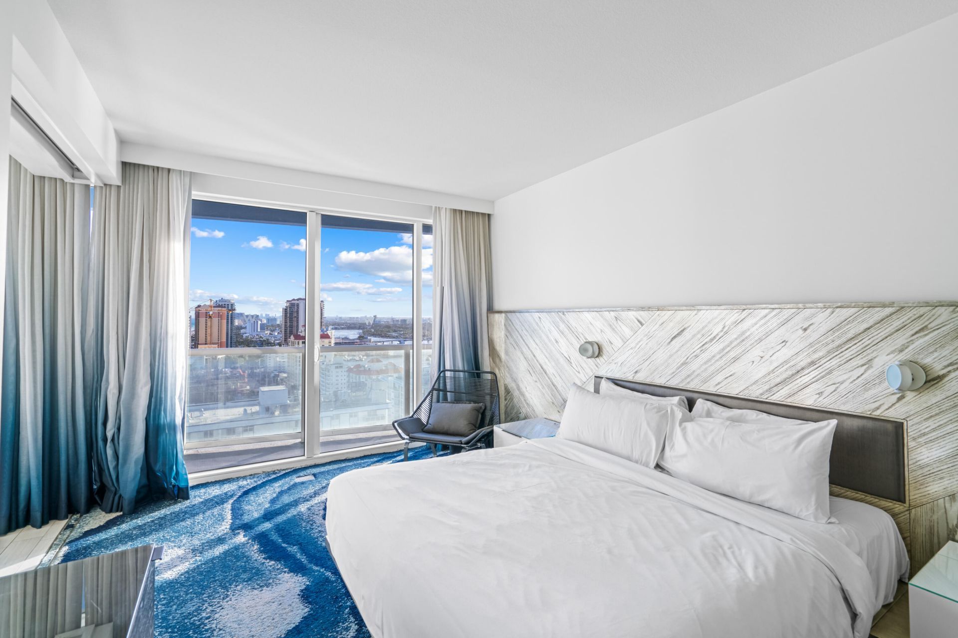 3101 Bayshore Drive, Unit 2105, Fort Lauderdale, FL 33304 Photo