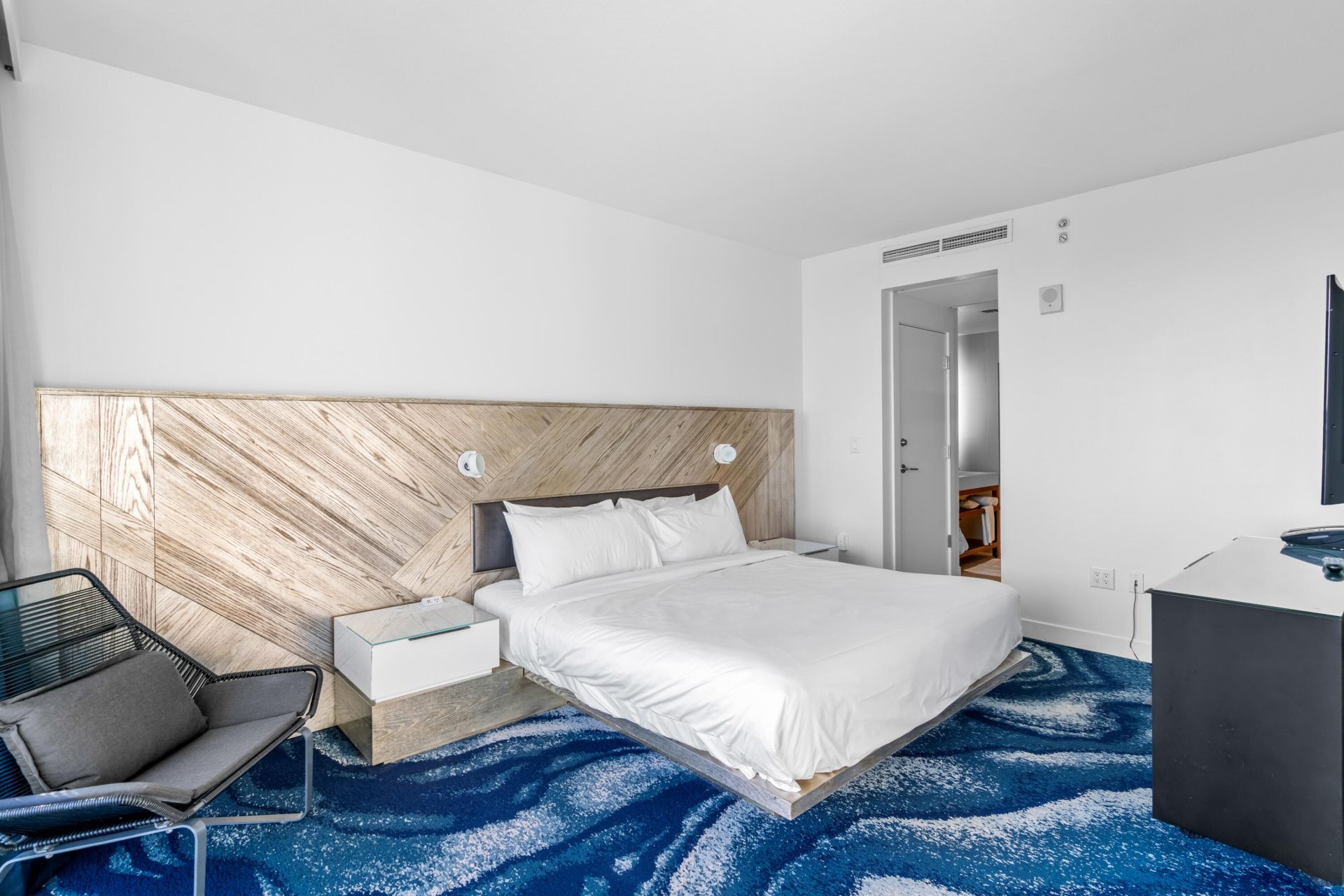 3101 Bayshore Drive, Unit 2105, Fort Lauderdale, FL 33304 Photo