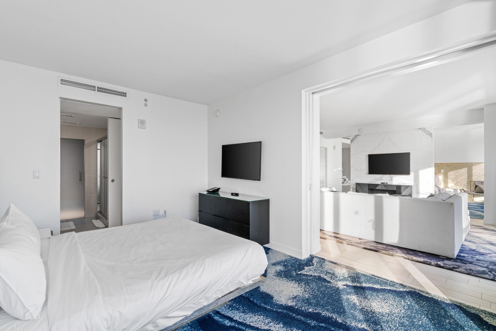 3101 Bayshore Drive, Unit 2105, Fort Lauderdale, FL 33304 Photo