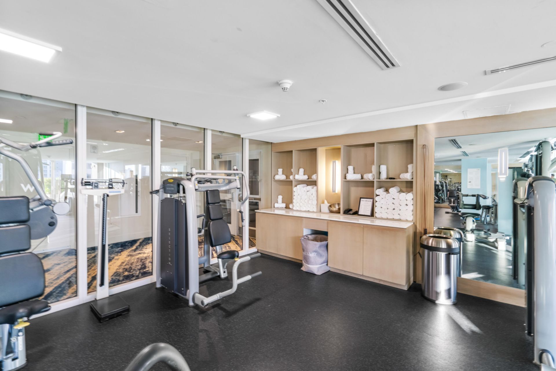 3101 Bayshore Drive, Unit 2105, Fort Lauderdale, FL 33304 Photo