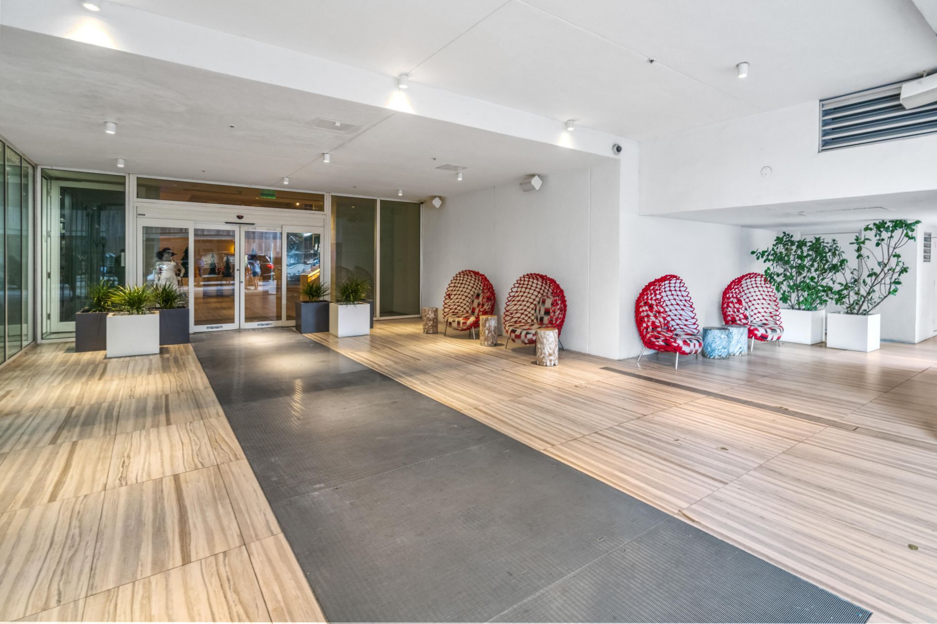 3101 Bayshore Drive, Unit 2105, Fort Lauderdale, FL 33304 Photo