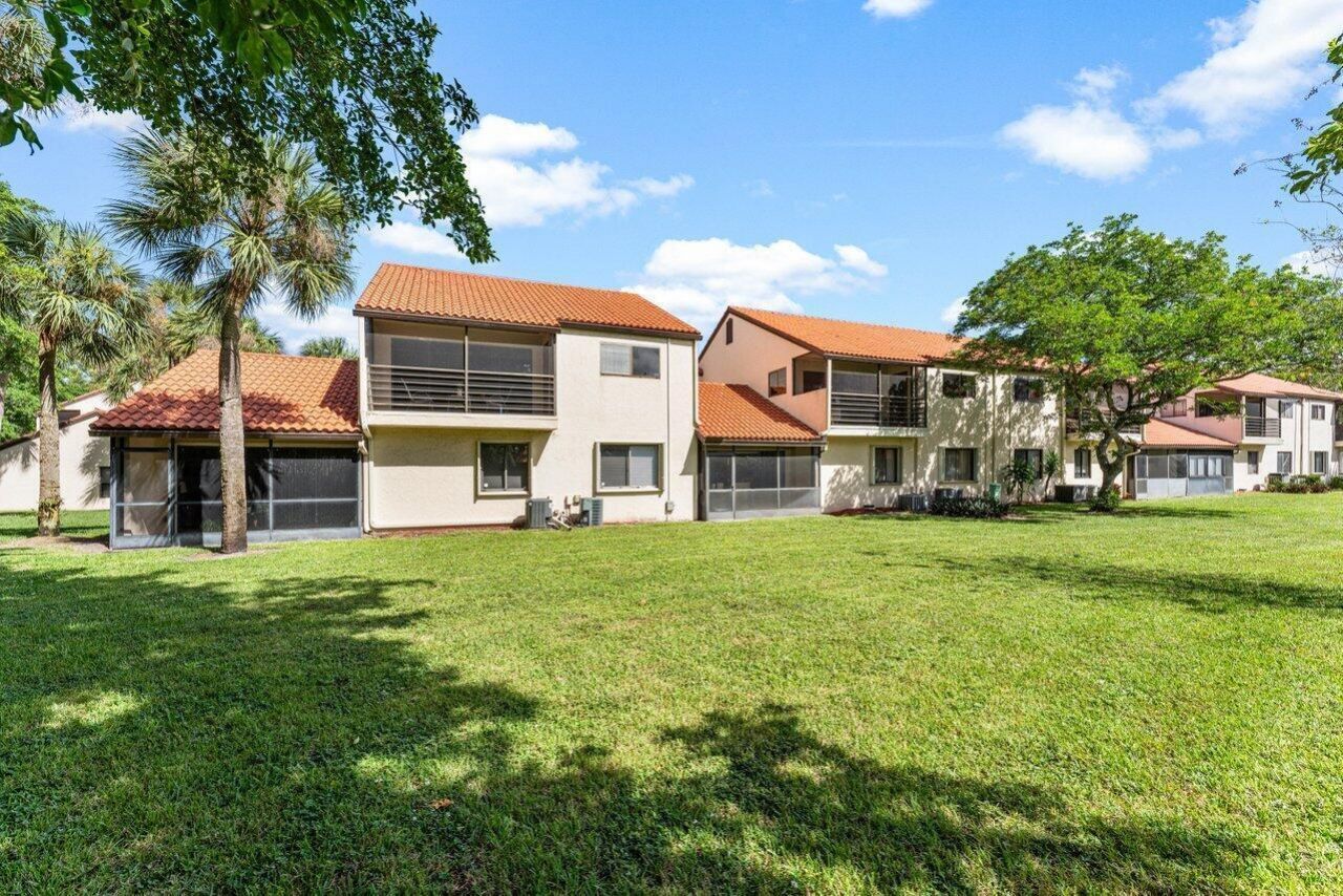 10 Via De Casas Sur, Unit 104, Boynton Beach, FL 33426 Photo