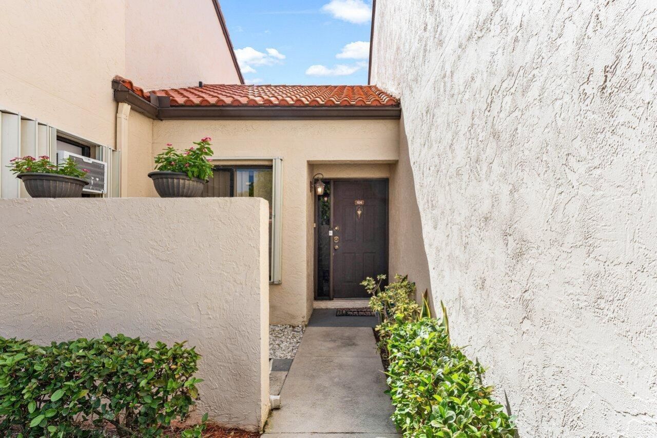 10 Via De Casas Sur, Unit 104, Boynton Beach, FL 33426 Photo