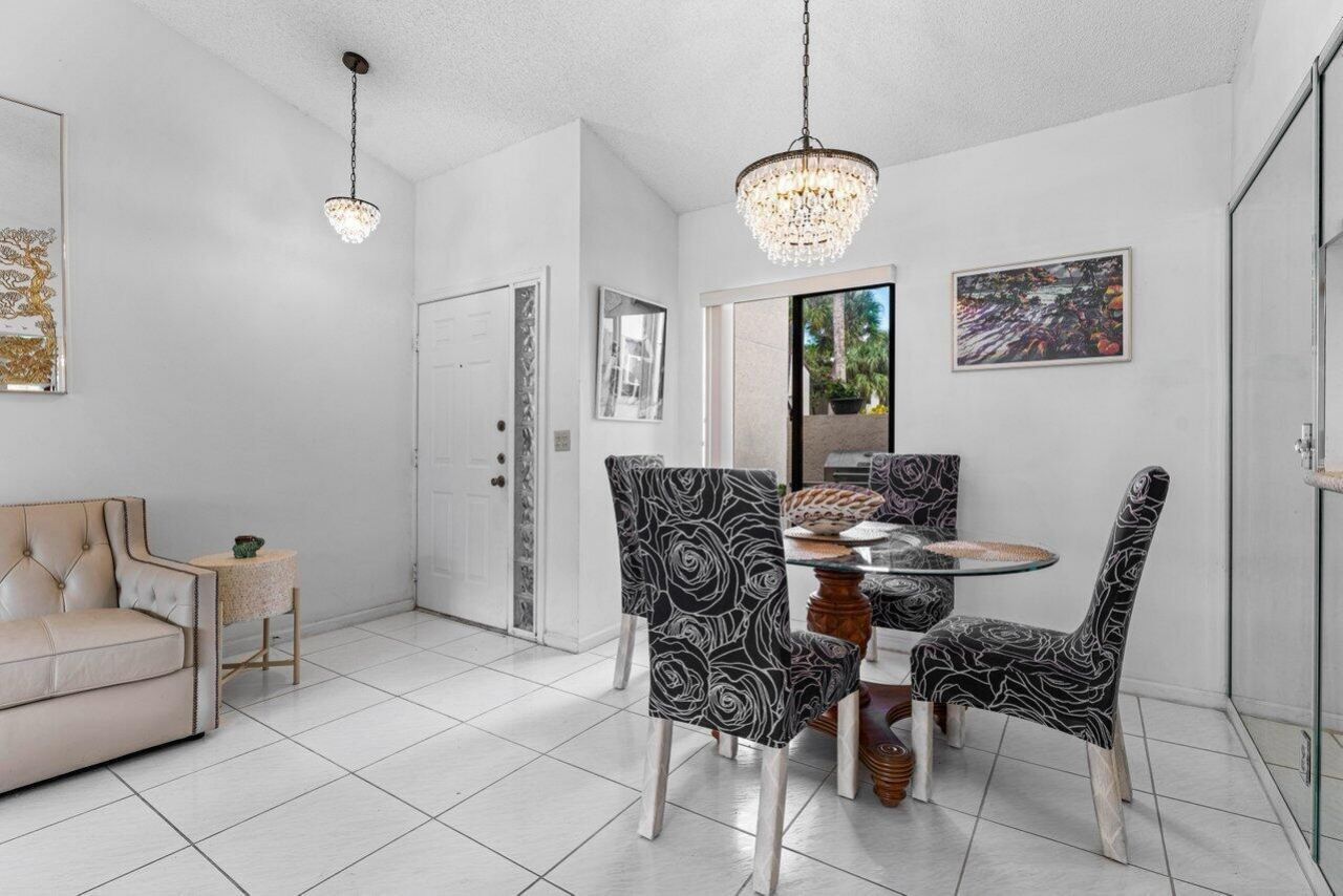 10 Via De Casas Sur, Unit 104, Boynton Beach, FL 33426 Photo