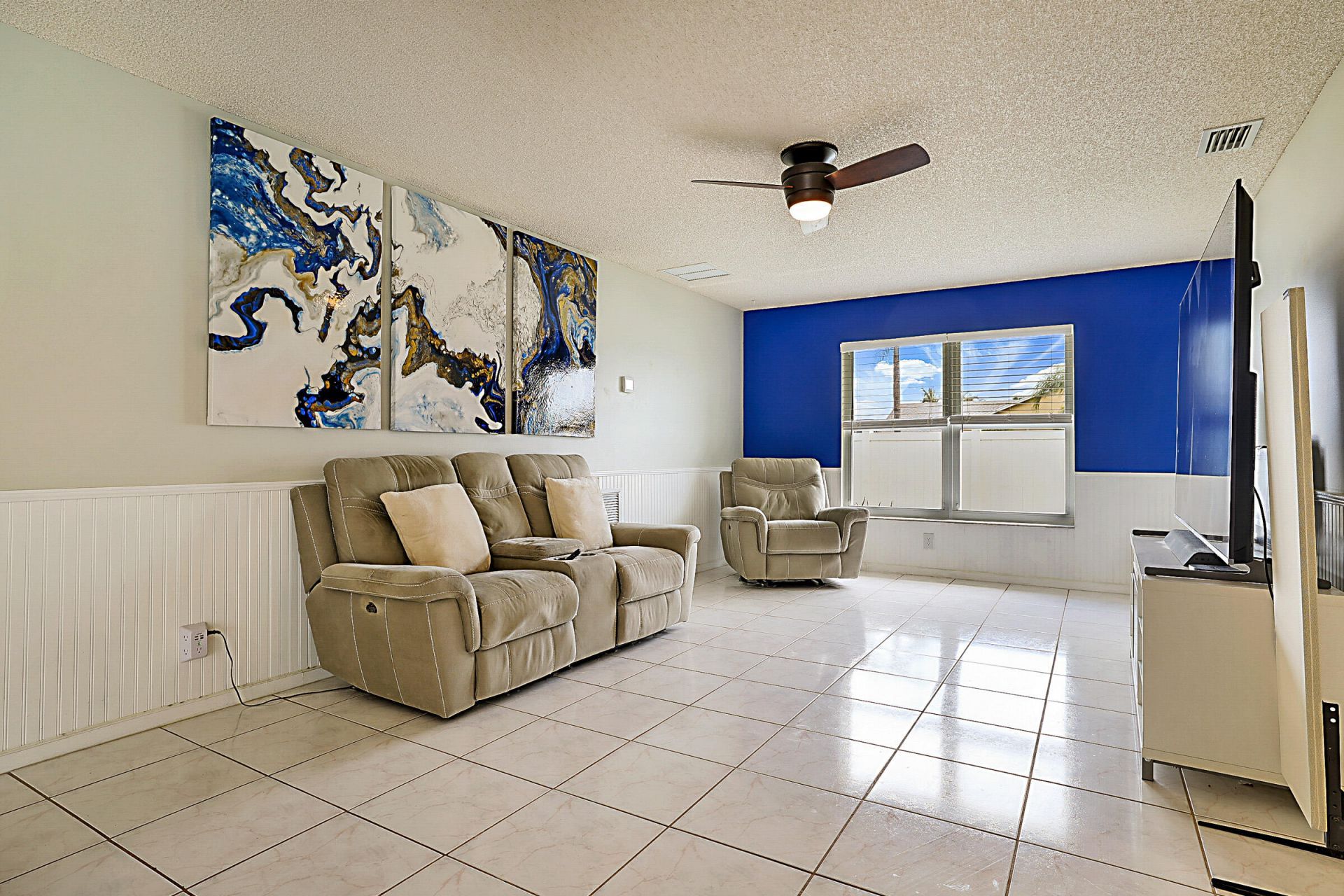 7597 N Nemec Dr Drive N, Lake Clarke Shores, FL 33406 Photo