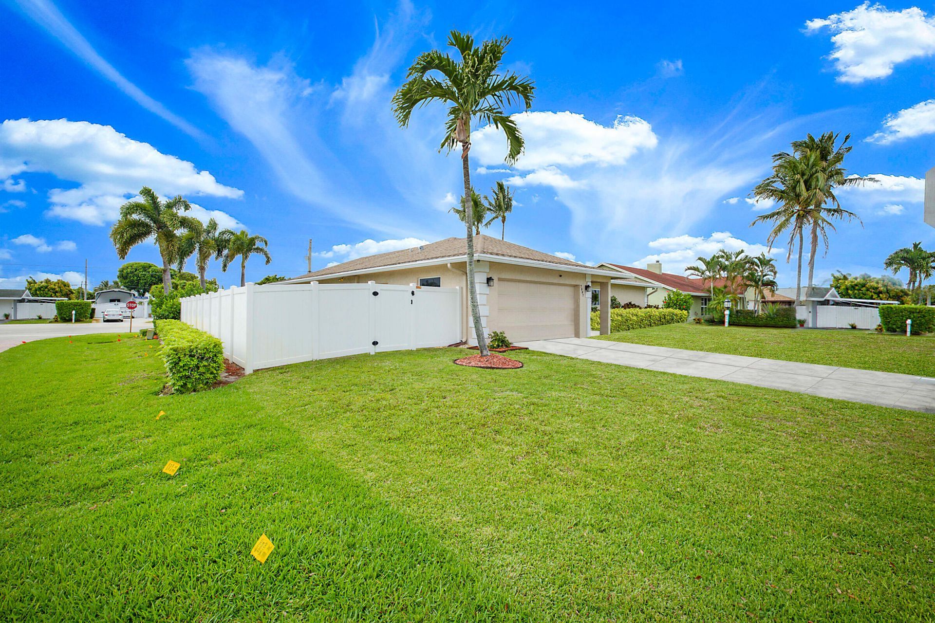 7597 N Nemec Dr Drive N, Lake Clarke Shores, FL 33406 Photo