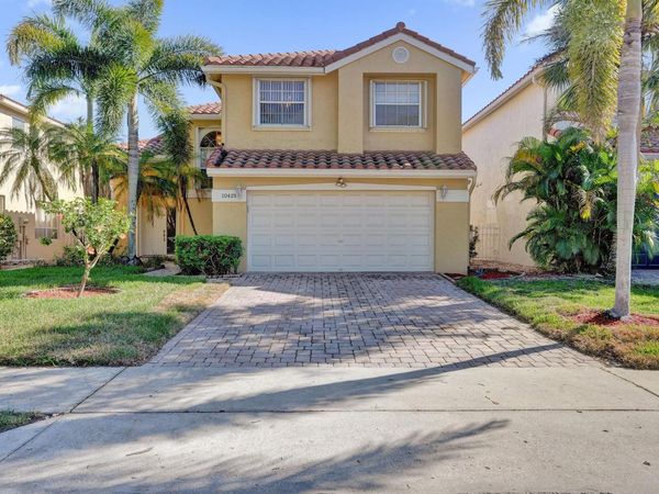 10425 Buena Ventura Drive, Boca Raton, FL 33498