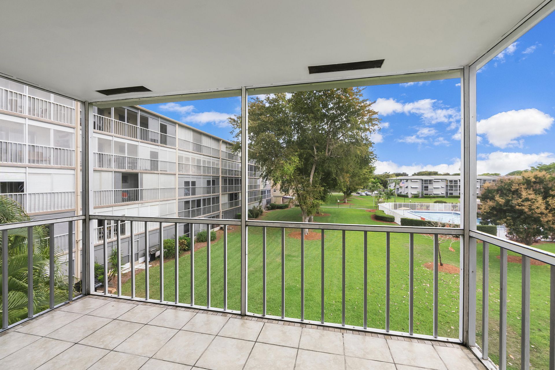 5200 Washington Street, Unit 301, Hollywood, FL 33021 Photo