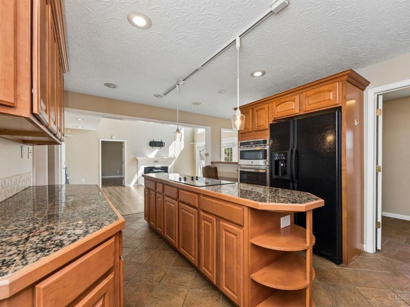 1132 Lorelei Drive, Perry Twp, OH 45118 Photo 16